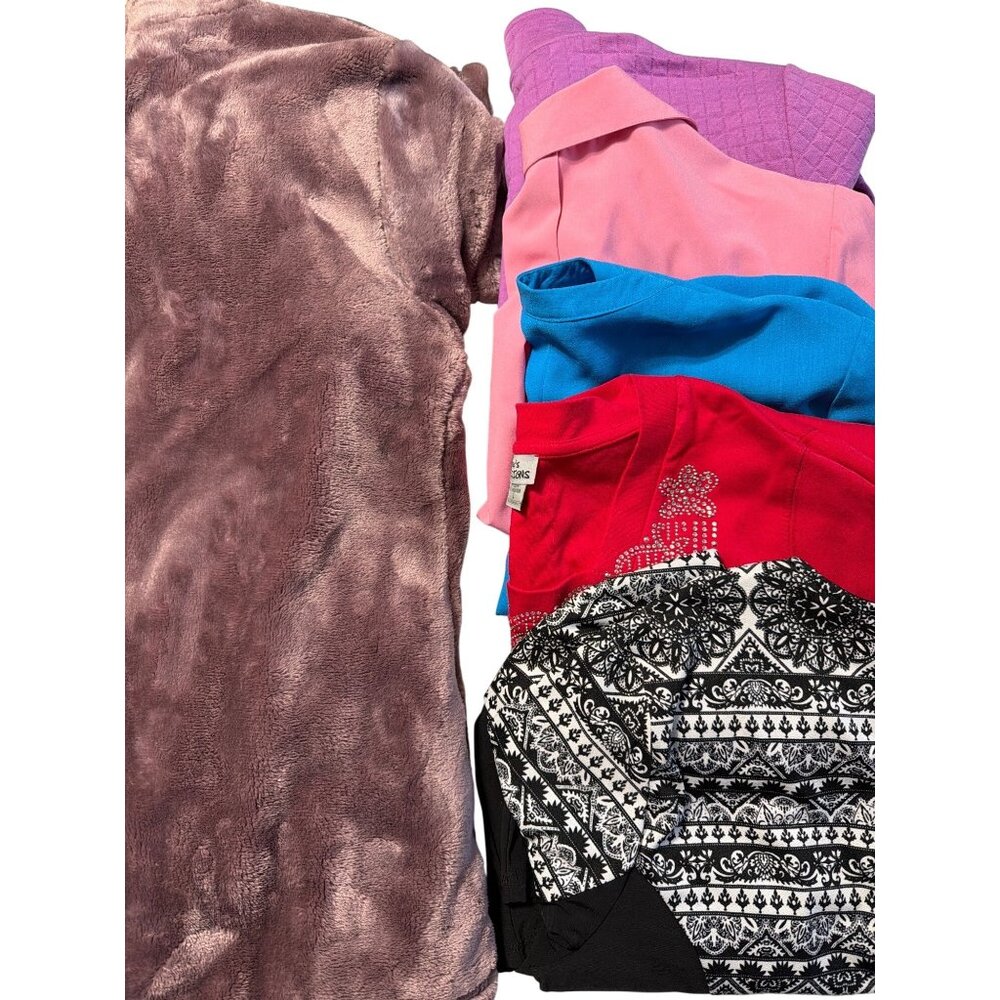 Cool Tone Capsule Wardrobe 6 Pieces Large